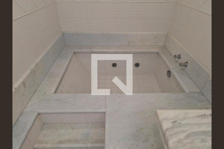 Apartamento à venda com 135m², 3 quartos e 1 vagaBanheiro Quarto 3