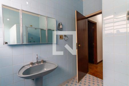 Casa para alugar com 160m², 3 quartos e 3 vagasBanheiro Social