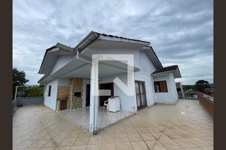 Casa à venda com 550m², 4 quartos e 2 vagasÁrea Externa