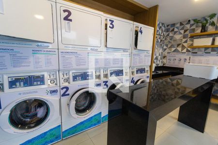 Apartamento para alugar com 35m², 2 quartos e sem vagaÁrea comum - Lavanderia