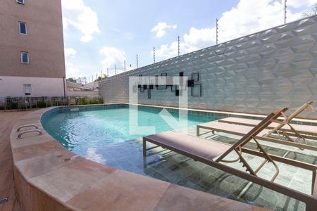 Apartamento para alugar com 35m², 2 quartos e sem vagaÁrea comum - Piscina