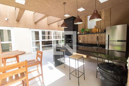 Apartamento para alugar com 35m², 2 quartos e sem vagaÁrea comum - Churrasqueira