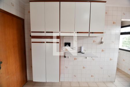 Apartamento para alugar com 98m², 3 quartos e 1 vagaCozinha - Armários