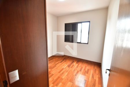 Apartamento para alugar com 98m², 3 quartos e 1 vagaQuarto 2