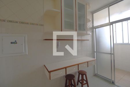 Apartamento para alugar com 65m², 2 quartos e 2 vagasCozinha