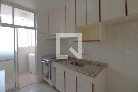 Apartamento para alugar com 65m², 2 quartos e 2 vagasCozinha