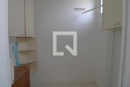 Apartamento para alugar com 65m², 2 quartos e 2 vagasQuarto de serviço