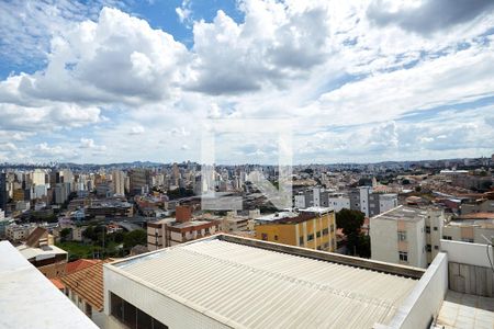 Apartamento à venda com 220m², 3 quartos e 3 vagasVista