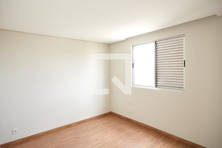 Apartamento à venda com 220m², 3 quartos e 3 vagasSuíte