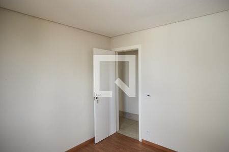 Apartamento à venda com 220m², 3 quartos e 3 vagasSuíte 1