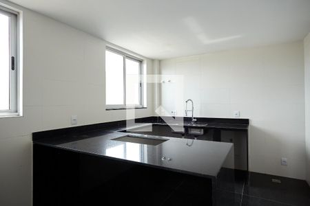 Apartamento à venda com 220m², 3 quartos e 3 vagasCozinha e Área de Serviço