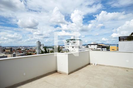 Apartamento à venda com 220m², 3 quartos e 3 vagasCobertura