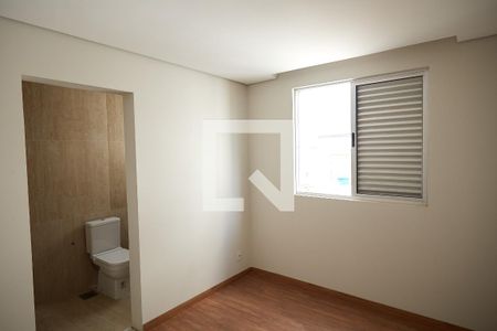 Apartamento à venda com 220m², 3 quartos e 3 vagasSuíte 1