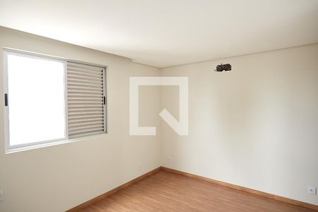 Apartamento à venda com 220m², 3 quartos e 3 vagasSuíte