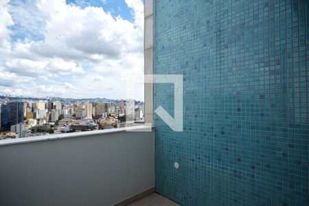 Apartamento à venda com 220m², 3 quartos e 3 vagasCobertura