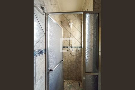 Casa de condomínio à venda com 250m², 6 quartos e 3 vagasBanheiro