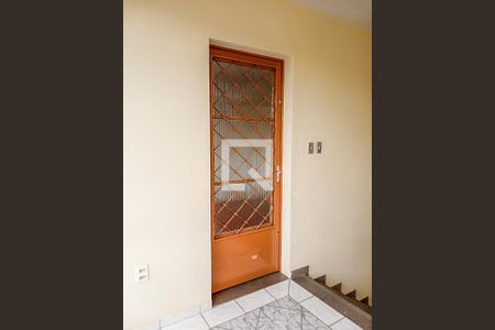 Casa de condomínio à venda com 250m², 6 quartos e 3 vagasEntrada
