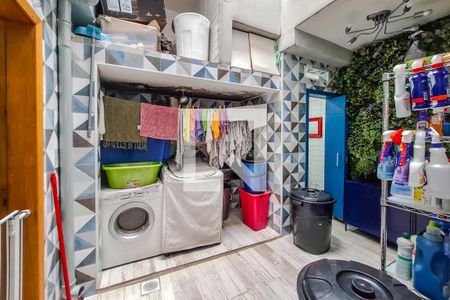 Casa à venda com 150m², 3 quartos e 1 vagaÁrea de Serviço