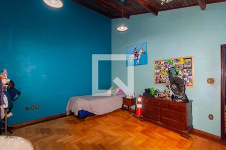 Casa à venda com 300m², 3 quartos e 2 vagasQuarto 3