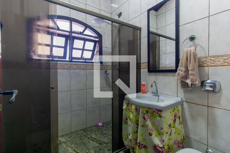 Casa à venda com 300m², 3 quartos e 2 vagasBanheiro 3