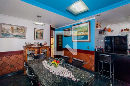 Casa à venda com 300m², 3 quartos e 2 vagasCozinha