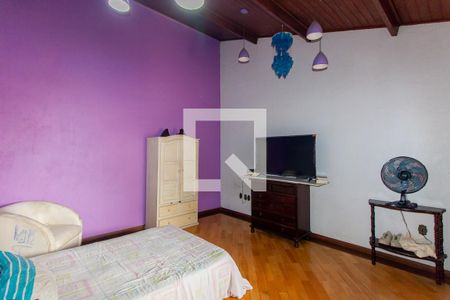 Casa à venda com 300m², 3 quartos e 2 vagasQuarto 2