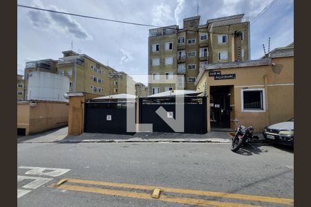 Apartamento para alugar com 57m², 2 quartos e 1 vagaFachada do Condomínio