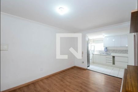 Sala de apartamento para alugar com 2 quartos, 57m² em Jardim Silvestre, Guarulhos