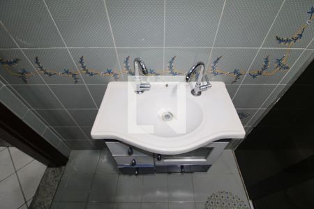 Casa à venda com 177m², 3 quartos e 2 vagasBanheiro 1