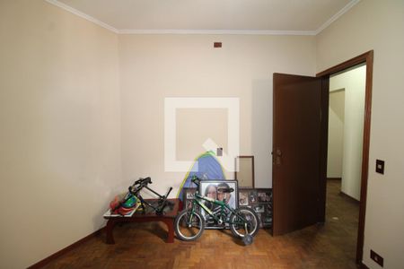 Casa à venda com 177m², 3 quartos e 2 vagasQuarto 3