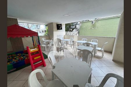 Apartamento à venda com 120m², 2 quartos e 1 vagaÁrea comum - Playground