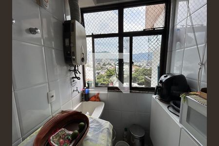 Apartamento à venda com 120m², 2 quartos e 1 vagaÁrea de Serviço