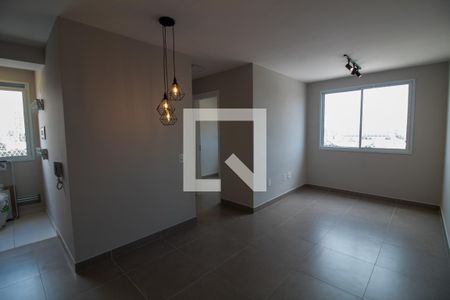 Sala de apartamento para alugar com 2 quartos, 43m² em Santo Amaro, São Paulo