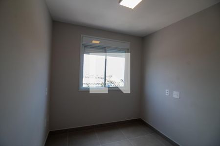 Quarto 2 de apartamento para alugar com 2 quartos, 43m² em Santo Amaro, São Paulo