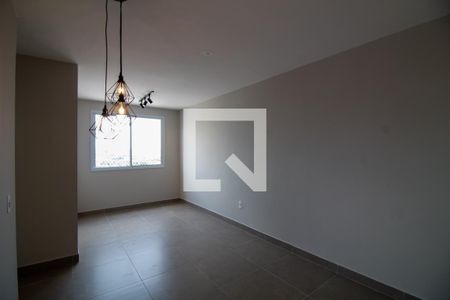 Sala de apartamento para alugar com 2 quartos, 43m² em Santo Amaro, São Paulo