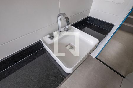 Casa à venda com 256m², 3 quartos e 2 vagasBanheiro