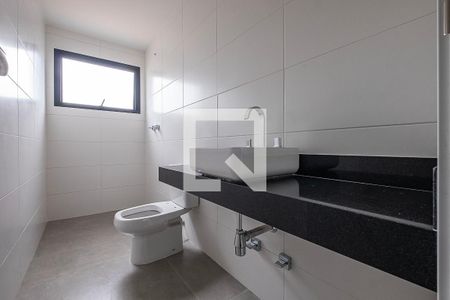 Casa à venda com 256m², 3 quartos e 2 vagasBanheiro