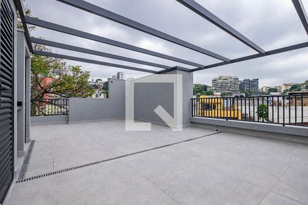 Casa à venda com 256m², 3 quartos e 2 vagasVaranda