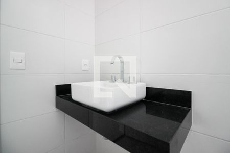 Casa de condomínio à venda com 225m², 3 quartos e 2 vagas Casa de condomínio à venda com 225m², 3 quartos e 2 vagasBanheiro