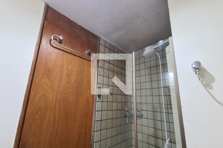 Apartamento à venda com 60m², 3 quartos e 1 vaga Apartamento à venda com 60m², 3 quartos e 1 vagaBanheiro