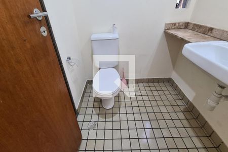 Apartamento à venda com 60m², 3 quartos e 1 vaga Apartamento à venda com 60m², 3 quartos e 1 vagaBanheiro