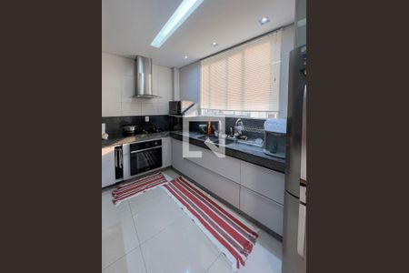 Apartamento à venda com 151m², 3 quartos e 3 vagasCozinha