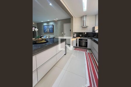 Apartamento à venda com 151m², 3 quartos e 3 vagasCozinha
