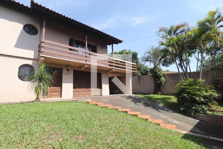 Casa à venda com 290m², 5 quartos e 4 vagasFachada