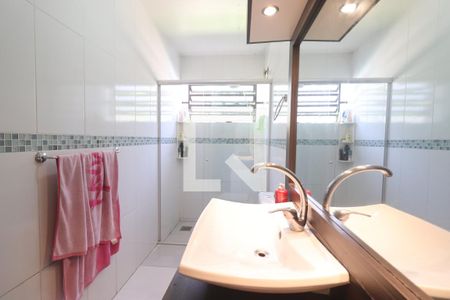 Casa à venda com 290m², 5 quartos e 4 vagasBanheiro 1