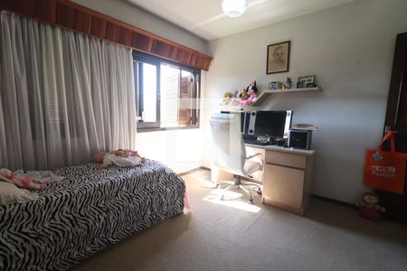 Casa à venda com 290m², 5 quartos e 4 vagasQuarto 01