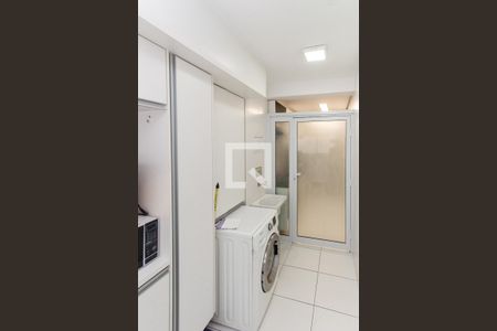 Apartamento à venda com 63m², 2 quartos e 1 vagaÁrea de Serviço