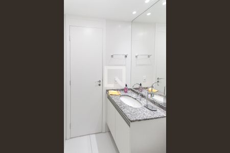 Apartamento à venda com 63m², 2 quartos e 1 vagaBanheiro