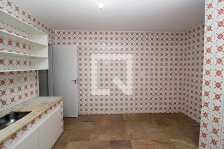 Apartamento para alugar com 230m², 4 quartos e 1 vaga Apartamento para alugar com 230m², 4 quartos e 1 vagaCozinha