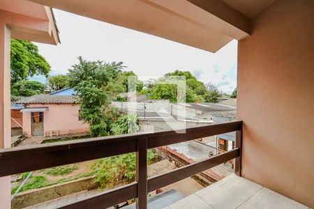 Casa à venda com 284m², 4 quartos e 4 vagas Casa à venda com 284m², 4 quartos e 4 vagasSacada do Quarto 3